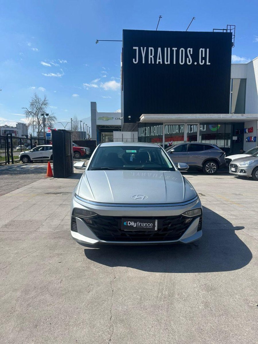 Hyundai Accent 2025 - Imagen 8 de 11