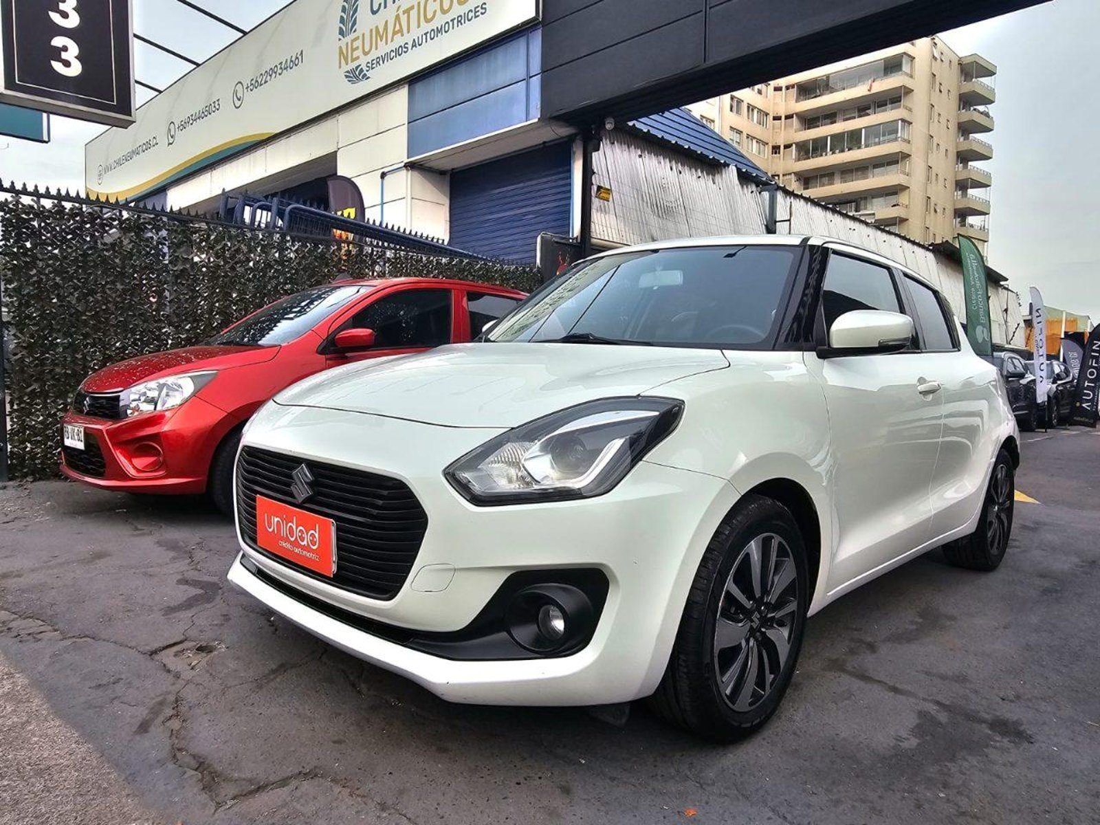 Suzuki Swift GLX HB 1.0 2020 - Imagen 8 de 10