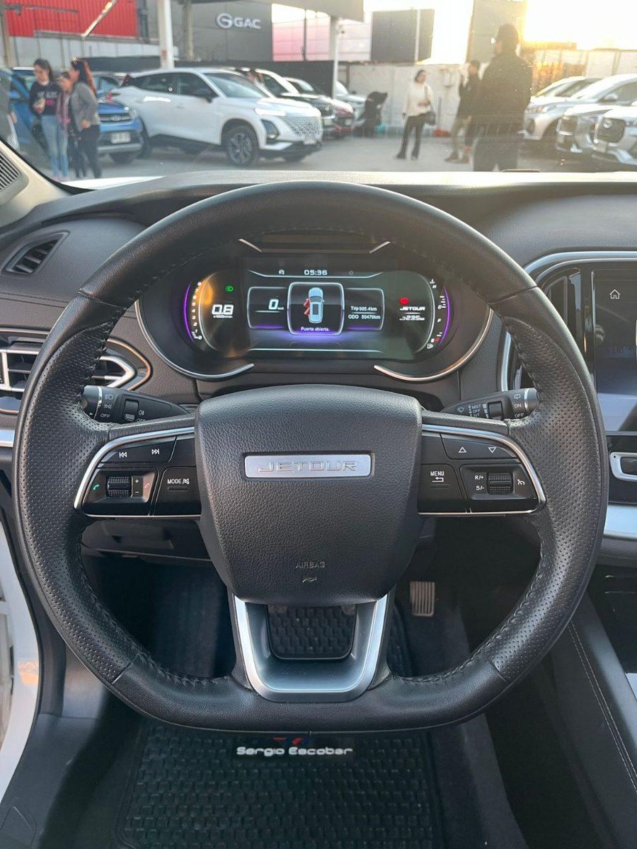 Jetour X70 2022 - Imagen 7 de 11