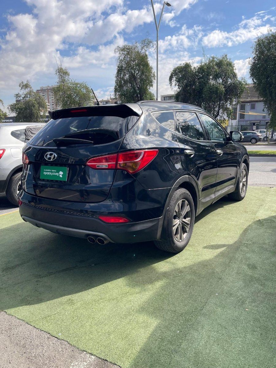 Hyundai Santa FE 2015 - Imagen 9 de 12