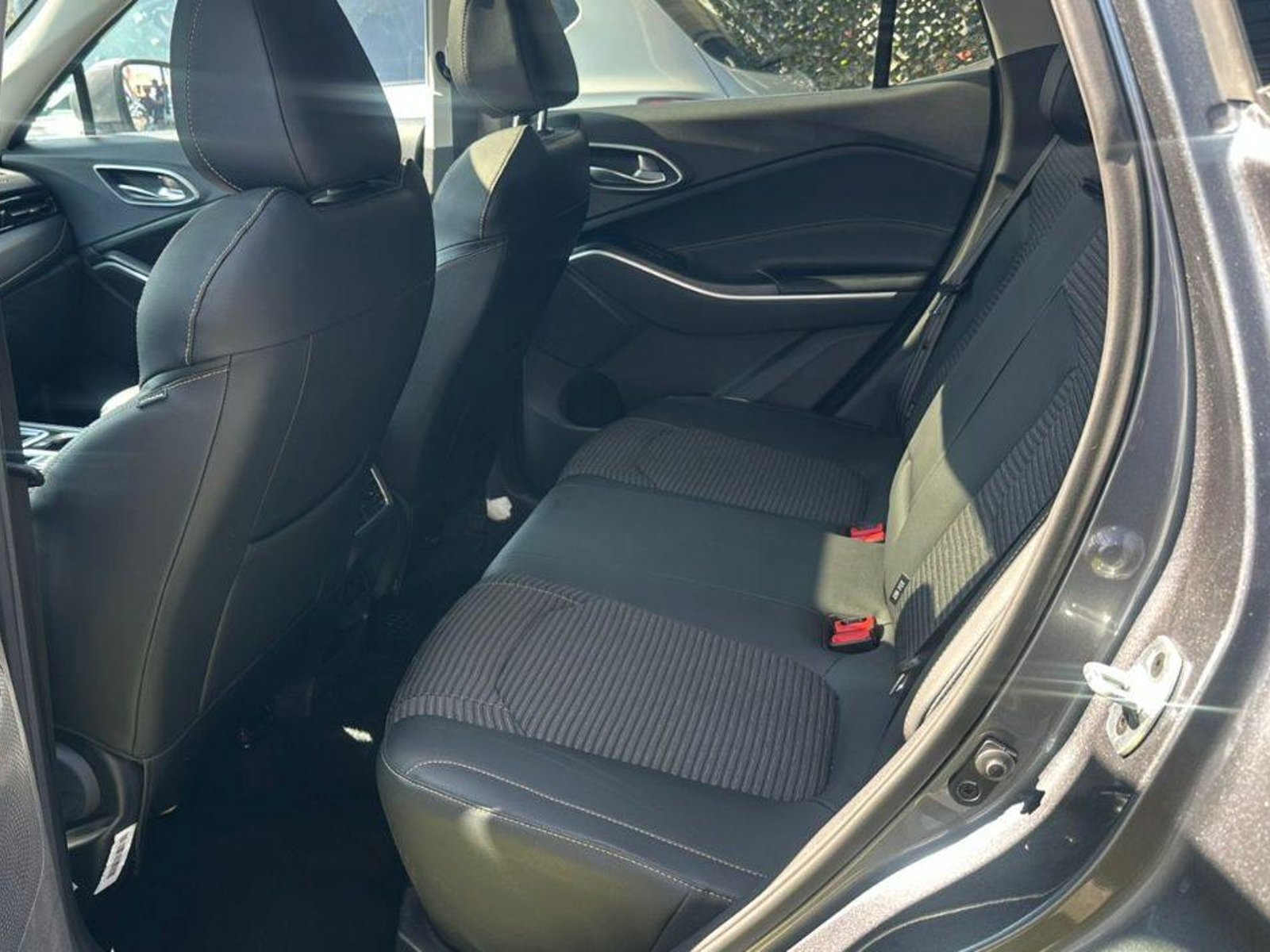 JAC JS4 Luxury HB 1.5 AUT 2024 - Foto 3 de 10