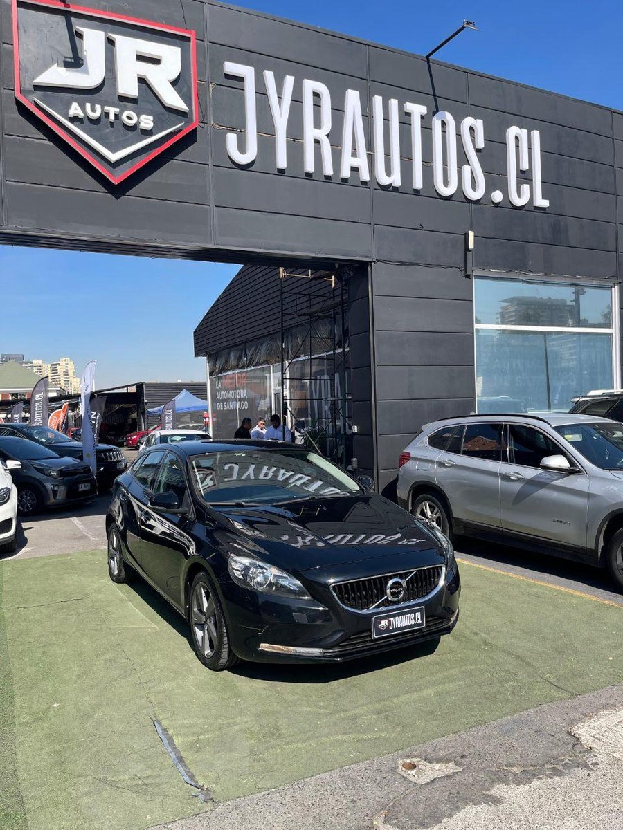 Volvo V40 2020 en Santiago