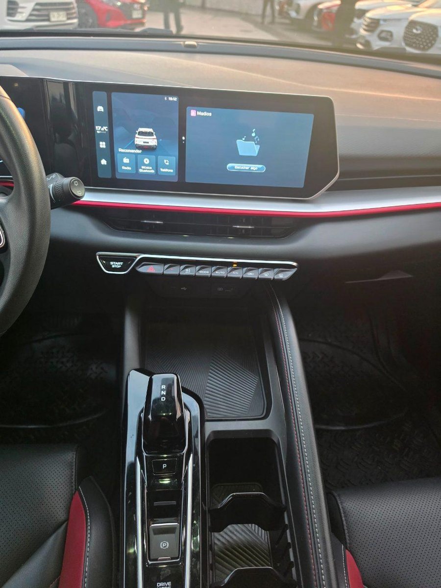 Geely Coolray 2024 - Imagen 9 de 11