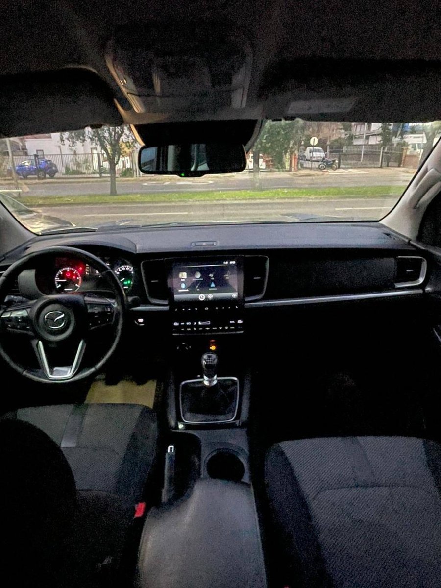 Mazda BT 50 2023 - Imagen 10 de 12