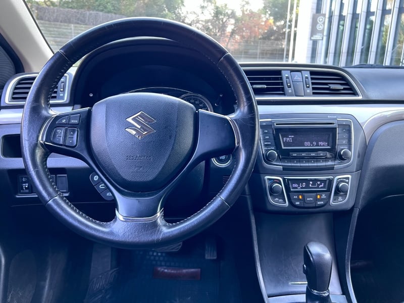 Suzuki CIAZ GLX 1.4 AT ; 2016 - Imagen 10 de 10