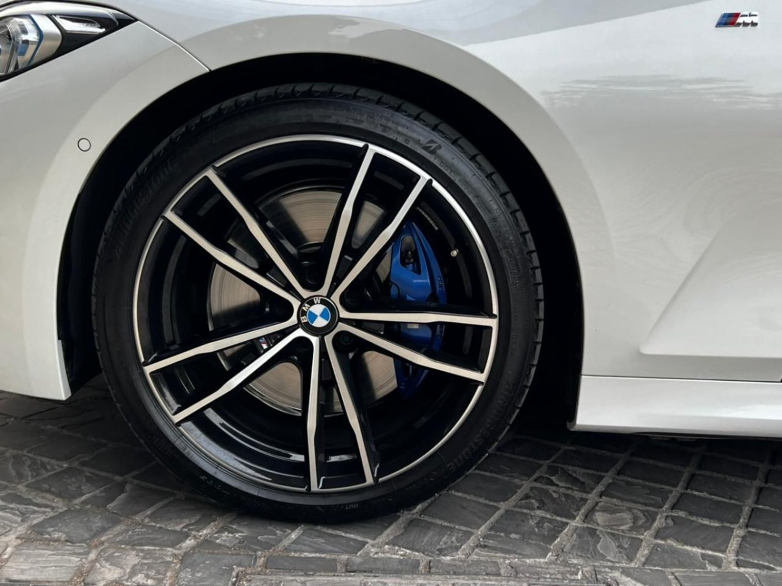 BMW 330 TOURING M GARANTÍA DE FÁBRICA VIGENTE UN DUE 2025 - Imagen 7 de 10