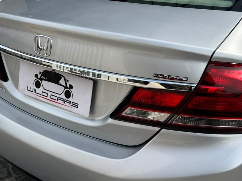 Honda CIVIC LX 1.8 AT ; 2014 - Imagen 7 de 10