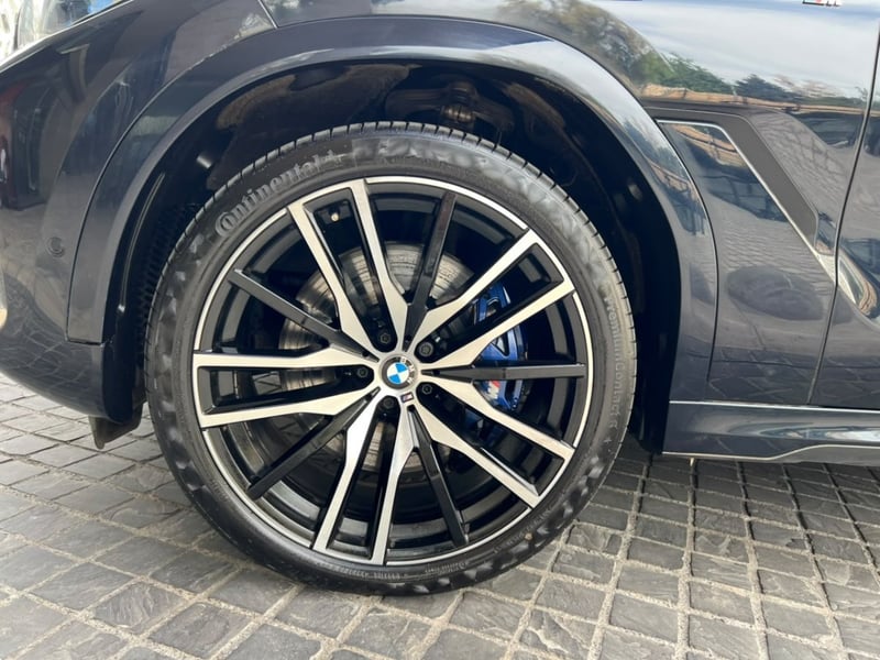 BMW X6 M50I XDRIVE 4.4 GARANTÍA DE FÁBRICA VIGENTE 2023 - Imagen 8 de 10