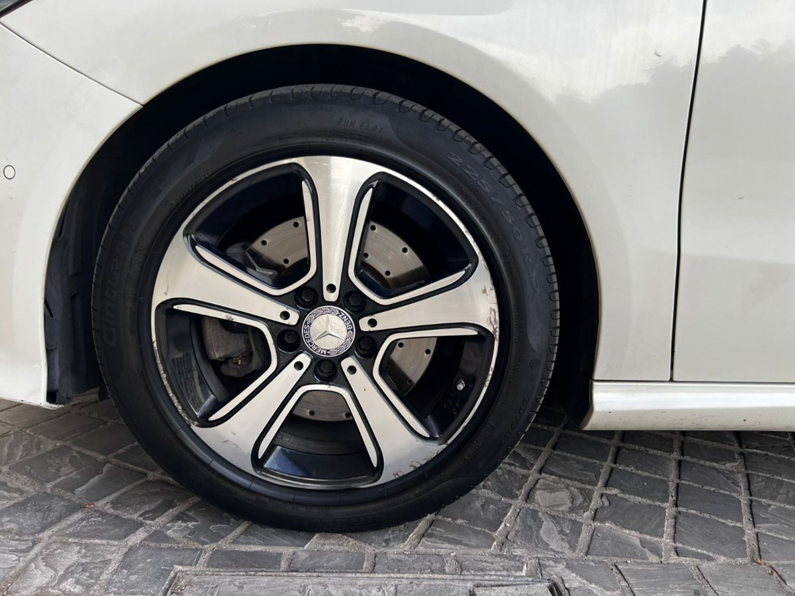 Mercedes-Benz B220 2018 - Imagen 8 de 10