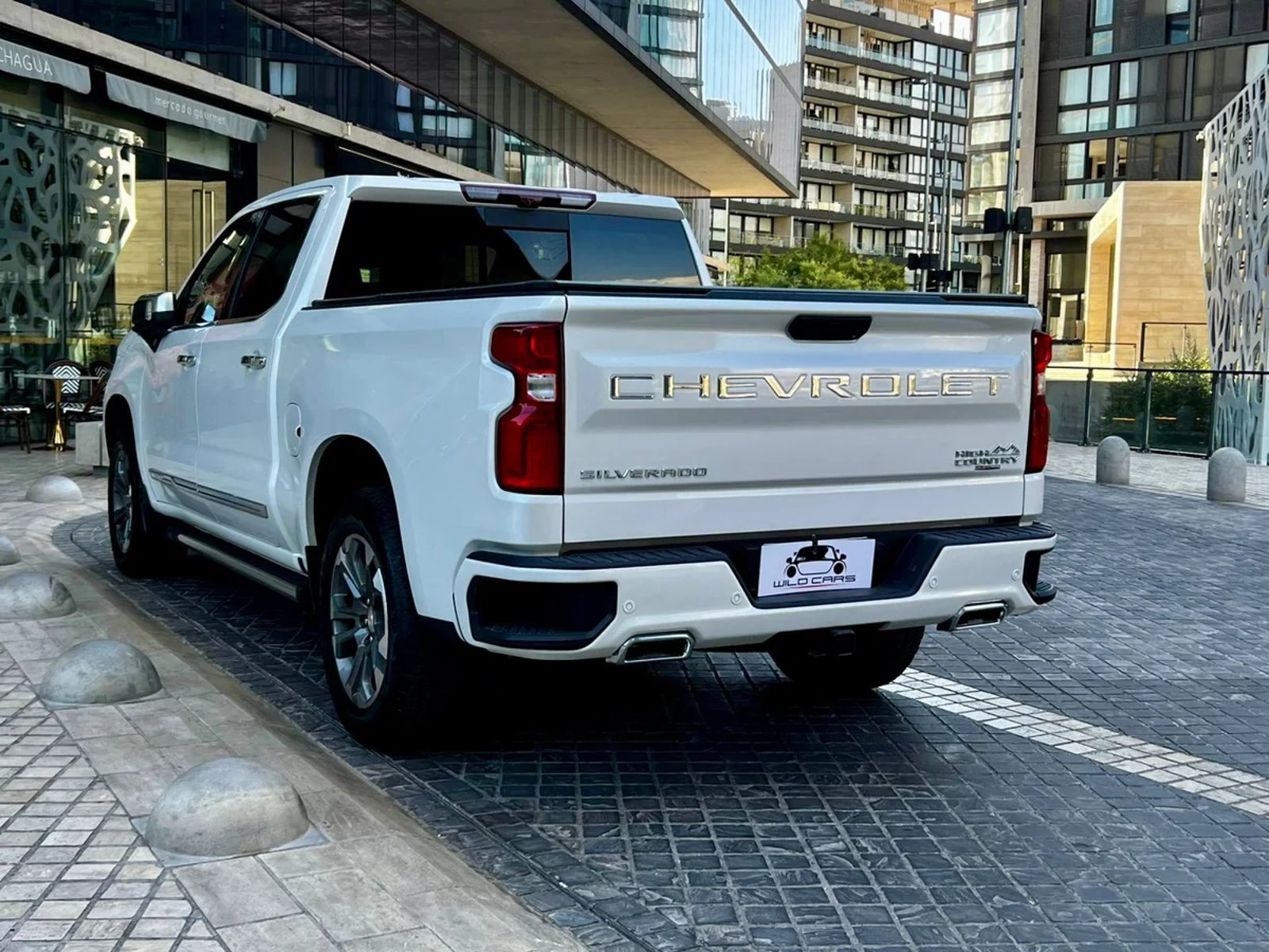 Chevrolet SILVERADO HIGH COUNTRY 3.0 2025 - Imagen 6 de 10