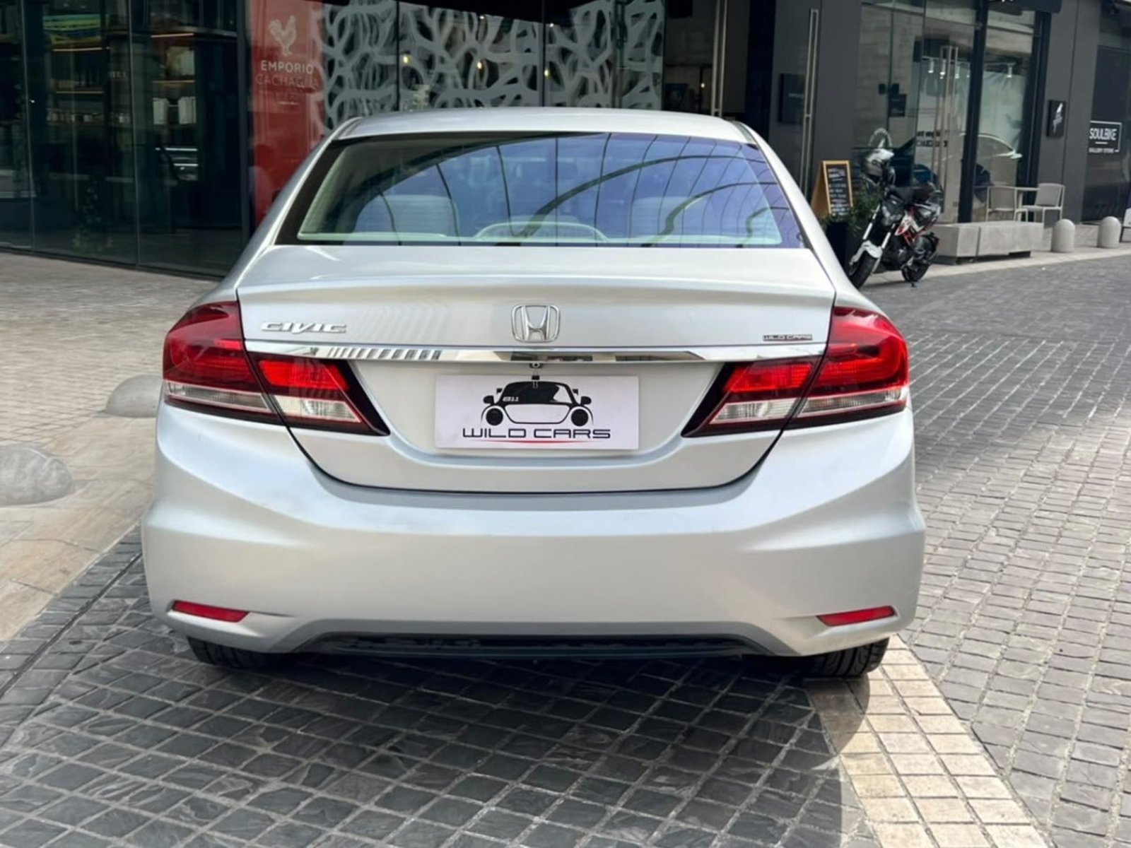 Honda CIVIC LX 1.8 AT ; 2014 - Foto 5 de 10
