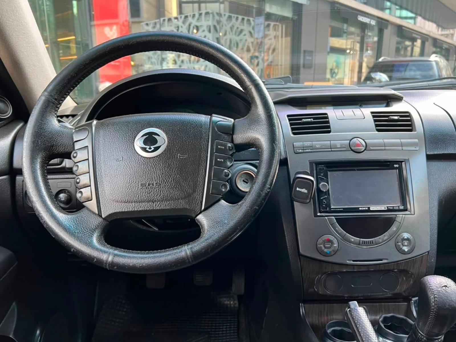 SsangYong REXTON 4X4 MT TRES CORRIDAS DE ASIENTOS 2012 - Imagen 10 de 10