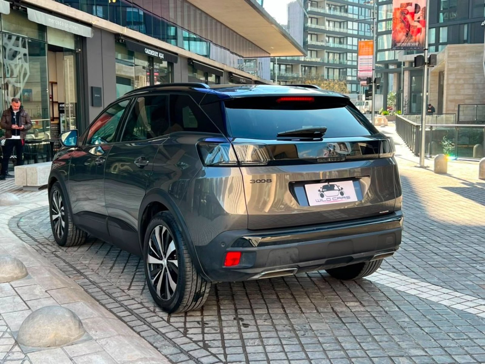 Peugeot 3008 GT 1.6 AT MANTENIMIENTO EN LA MARCA UN DUEÑO 2024 - Imagen 6 de 10