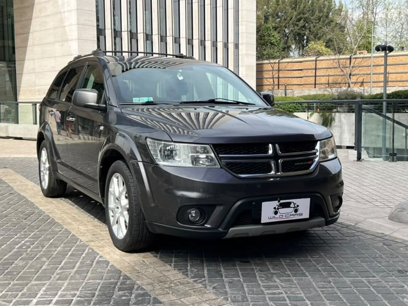 Dodge JOURNEY RT 2.4 TRES CORRIDAS DE ASIENTOS 2016 - Imagen 3 de 10
