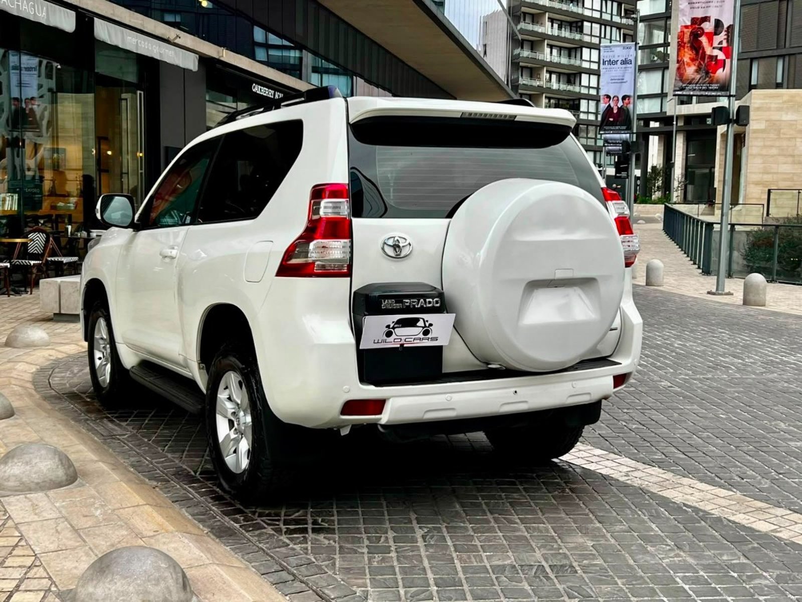 TOYOTA LAND CRUISER PRADO TXL 4X4 2.7 AT 2014 - Imagen 6 de 10