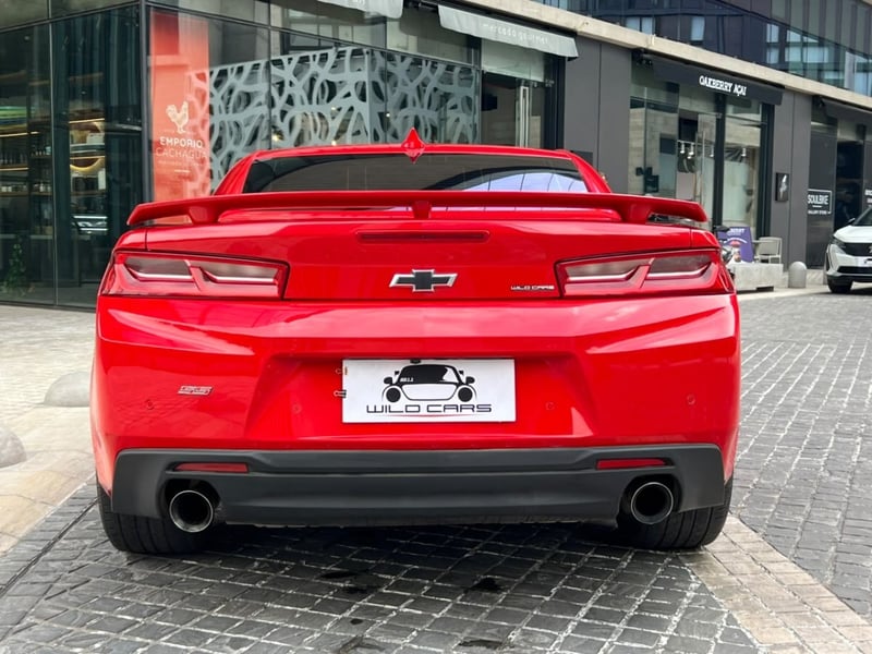 Chevrolet CAMARO SS 6.2 COUPE ; 2018 - Imagen 5 de 10