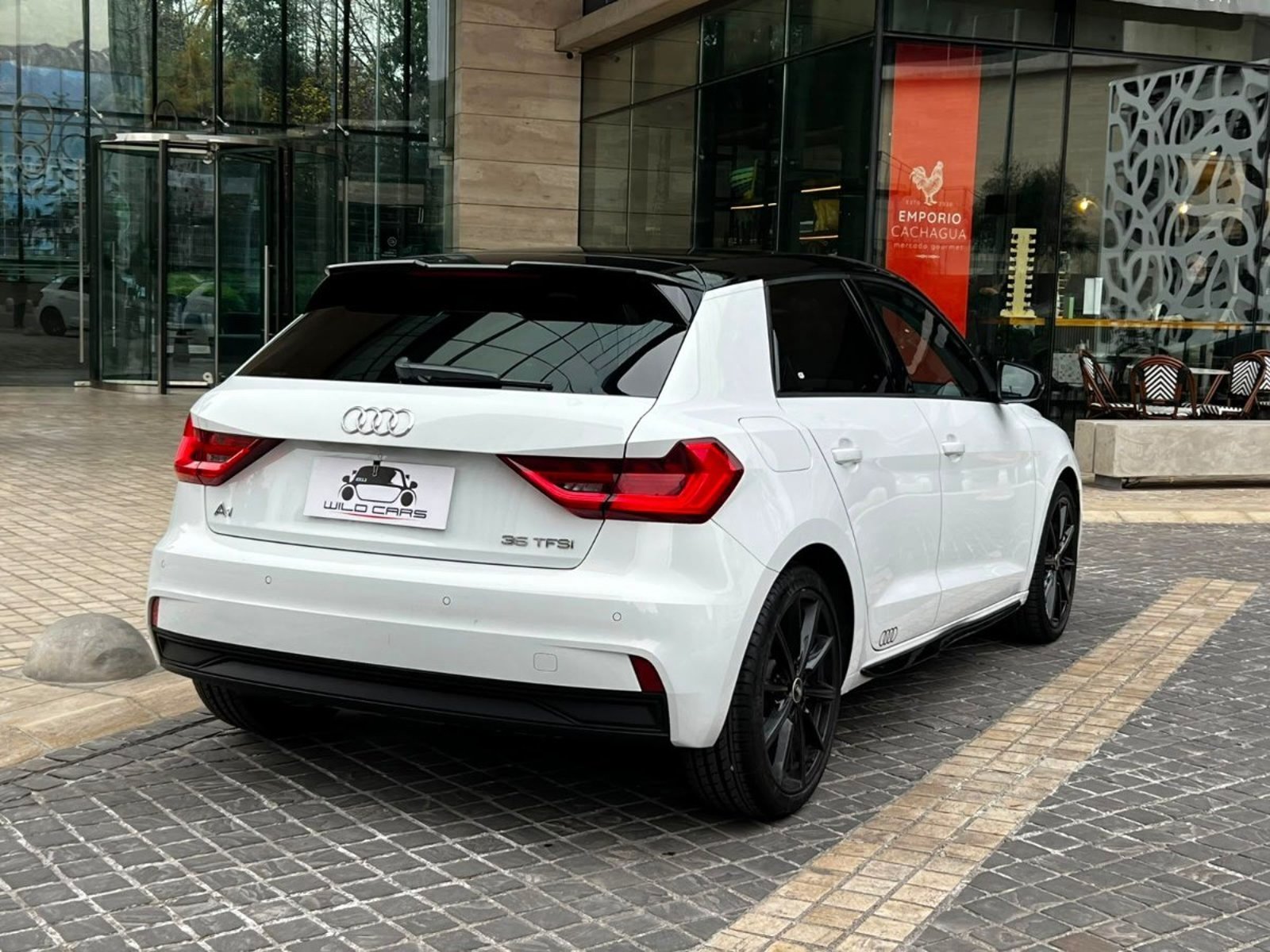 Audi A1 SPORTBACK 35 TFSI 1.5 AT 2021 - Foto 4 de 10