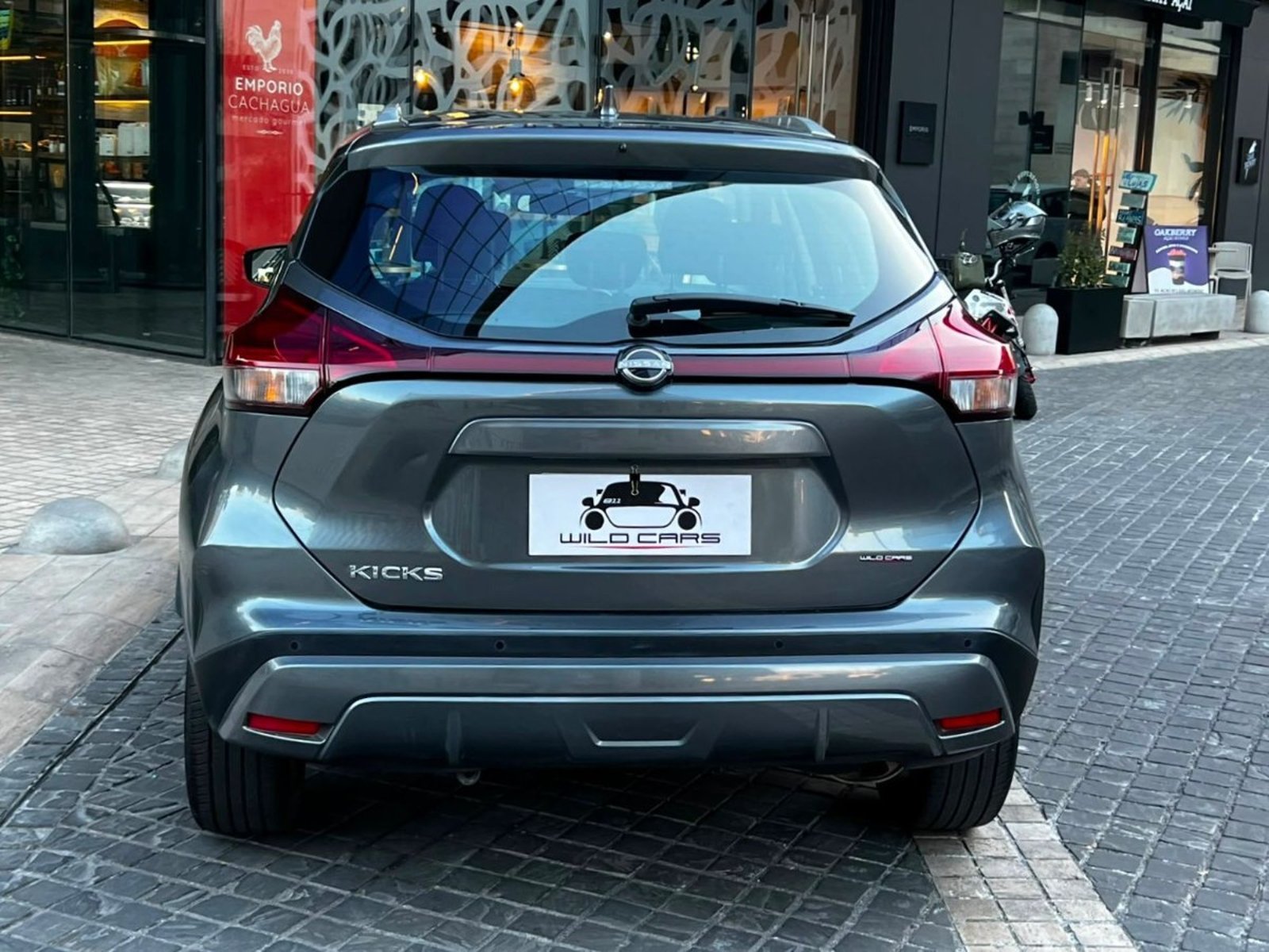 Nissan KICKS ADVANCE 1.6 AT ÚNICO DUEÑO 2025 - Imagen 5 de 10