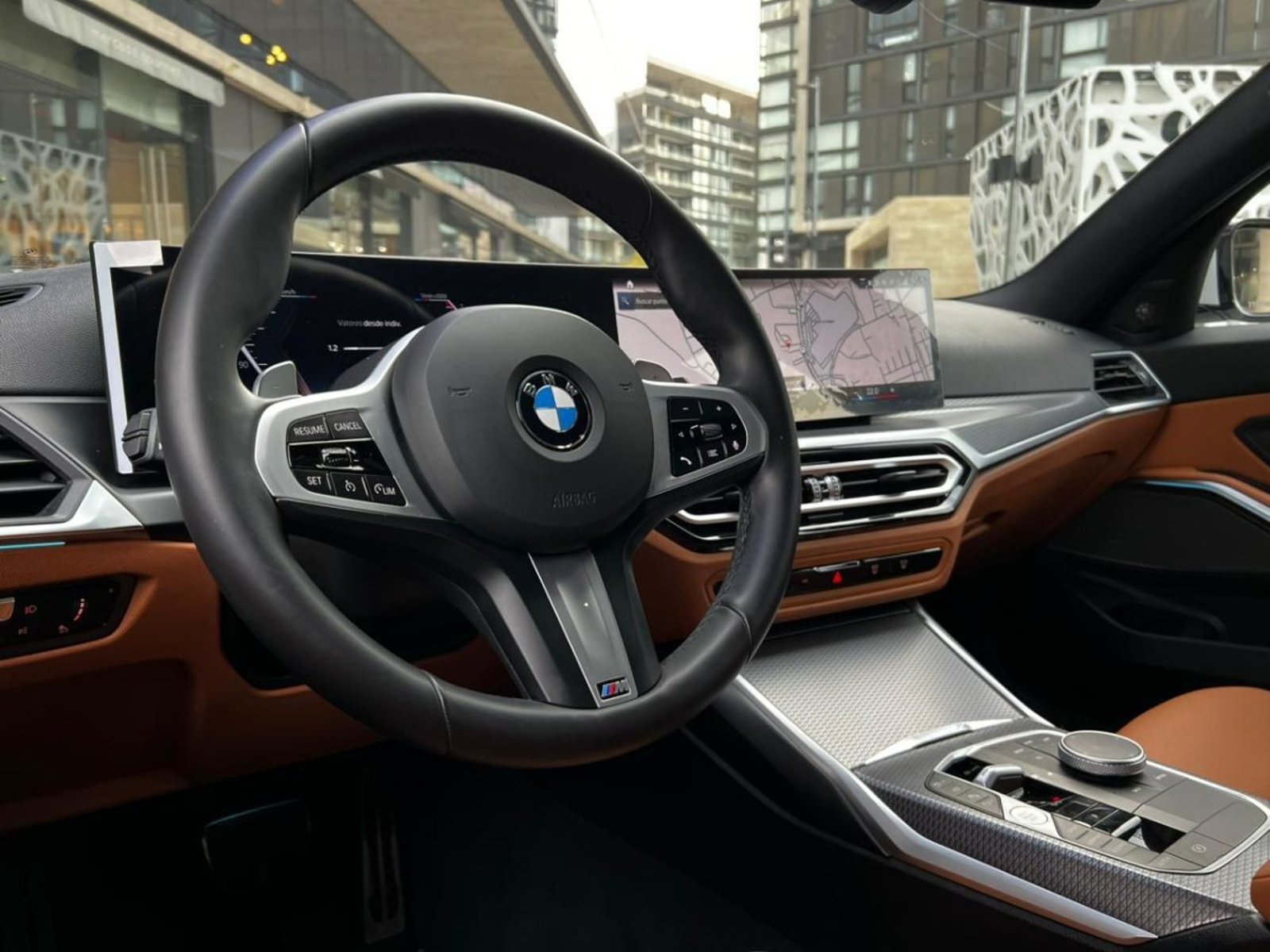 BMW 330 TOURING M GARANTÍA DE FÁBRICA VIGENTE UN DUE 2025 - Imagen 8 de 10