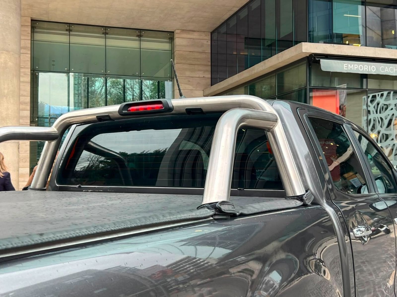 Ford RANGER XLT 2.5 MT 2020 - Imagen 6 de 9
