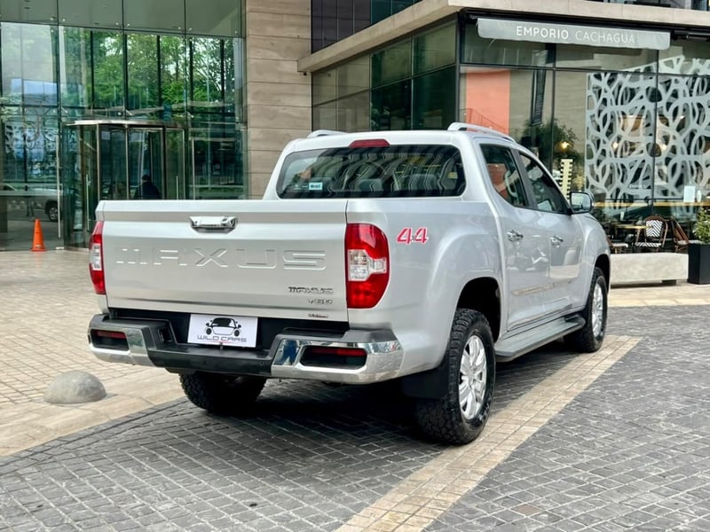 Maxus T60 GLX 2.0 AT 4X4 ; 2023 - Imagen 4 de 10