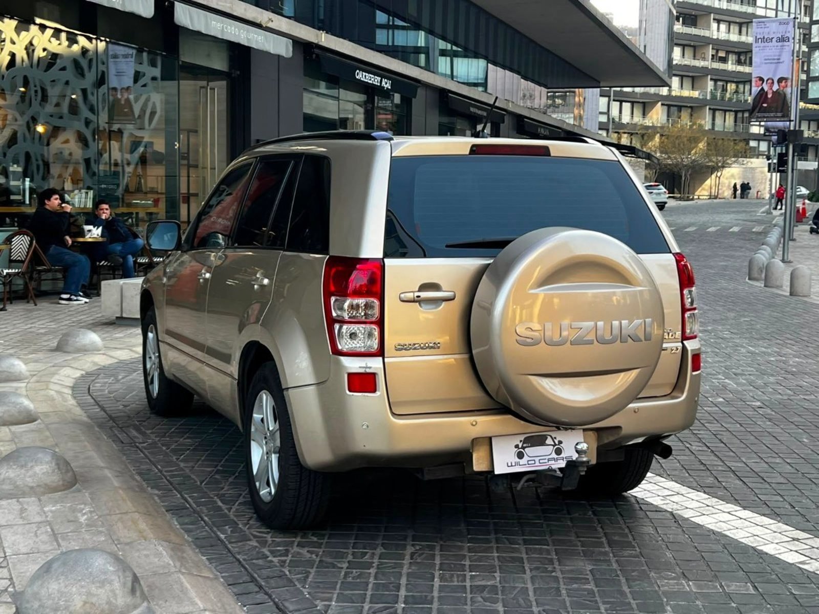 SUZUKI GRAND NOMADE 2.7 V6 AT 2007 - Imagen 6 de 10
