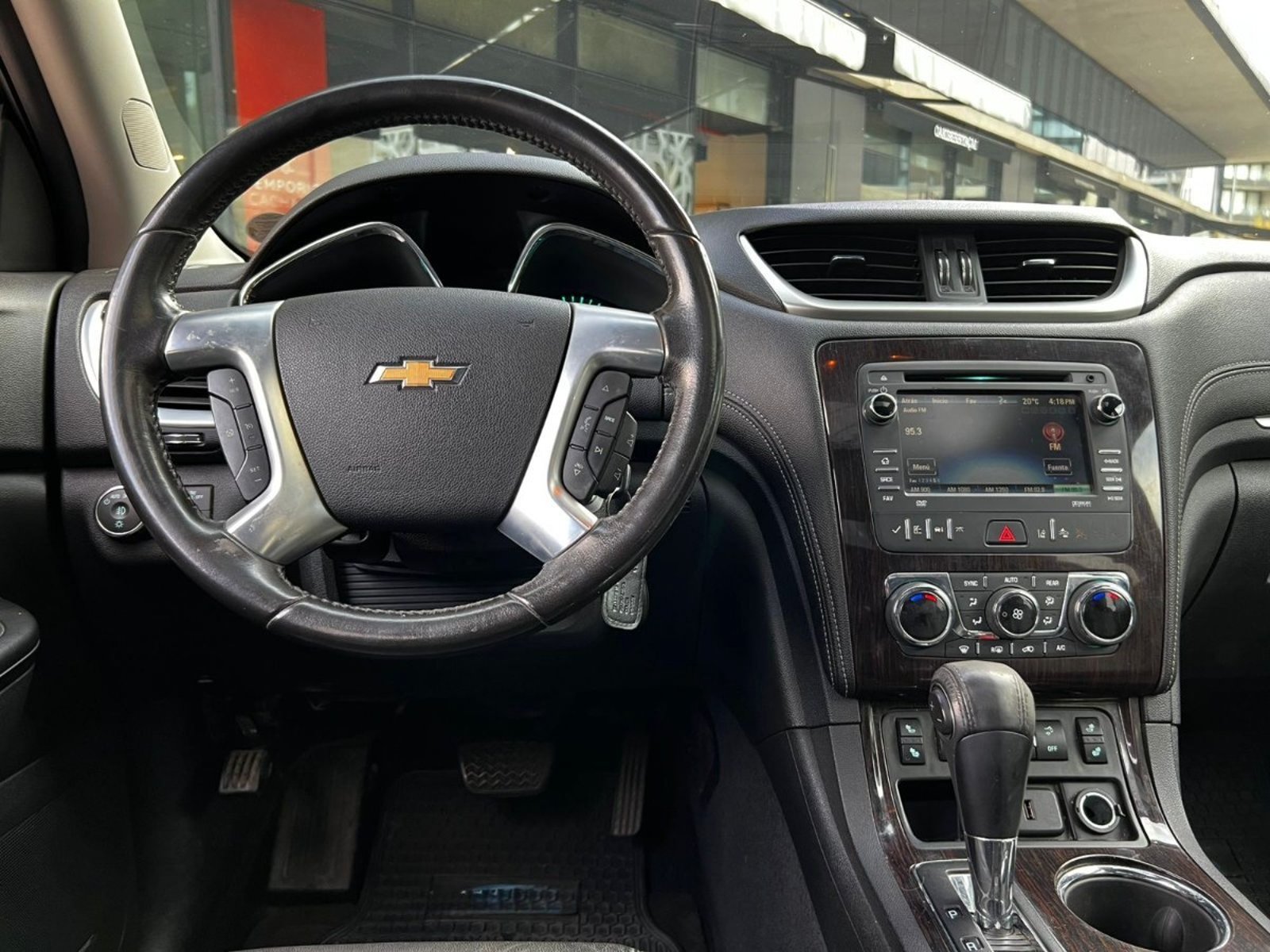 Chevrolet TRAVERSE LT 3.6 AWD TRES CORRIDAS DE ASIENTOS 2017 - Imagen 10 de 10