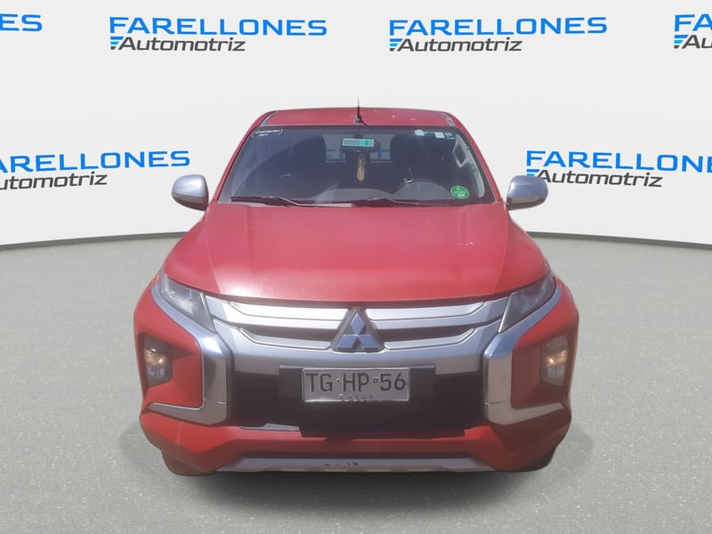 Mitsubishi L200 Crt 2.2 Mt 4x4 Dsl Dc E6 2024