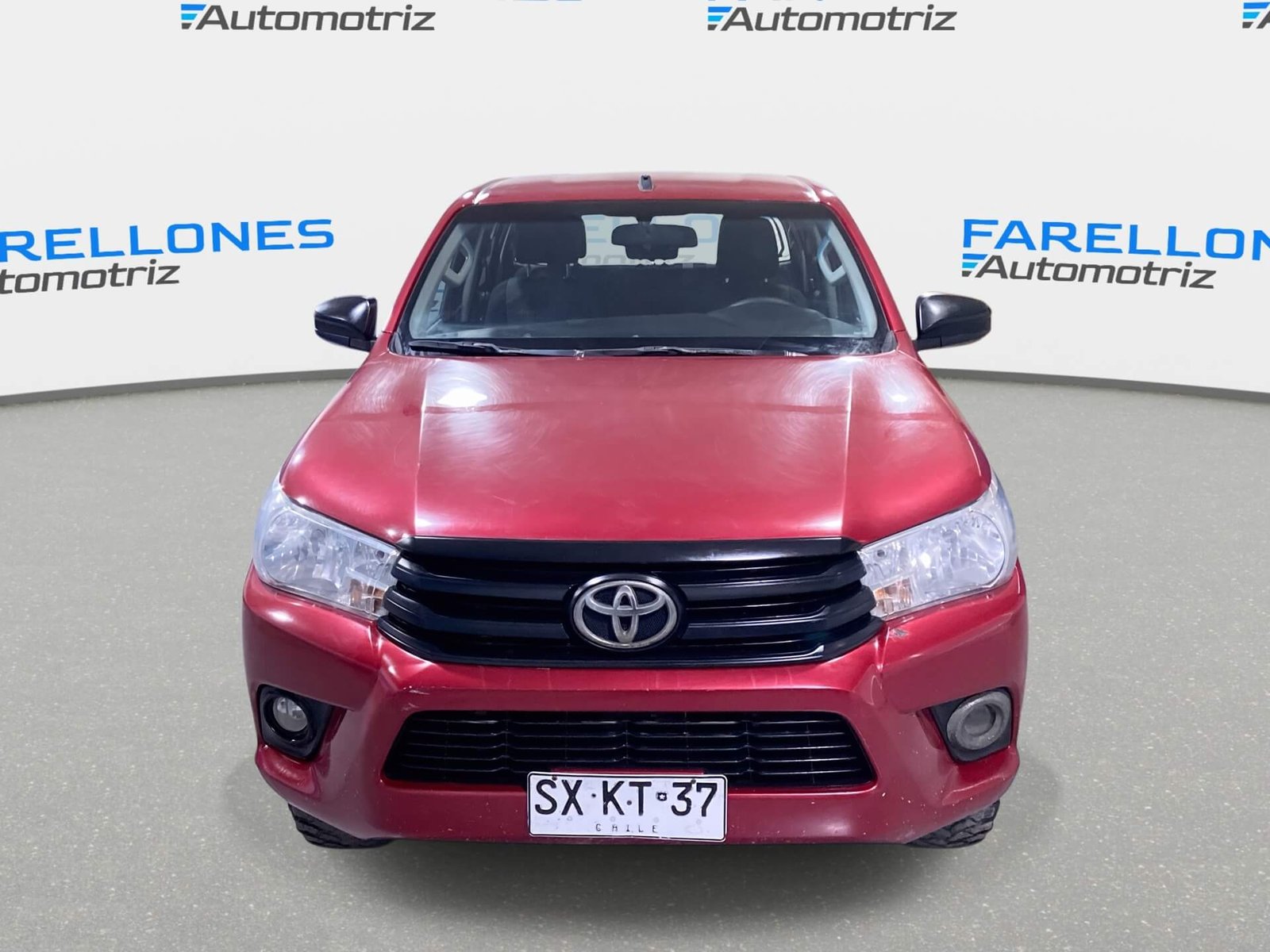 Toyota Hilux Dx 2.4 Mt 4x4 Dsl Dc E6 2023 en Temuco