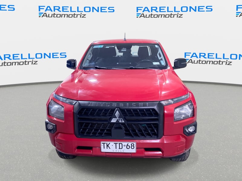 Mitsubishi L-200 Katana Xrt 2.4 Mt 4x4 Dsl Dc E6 2024