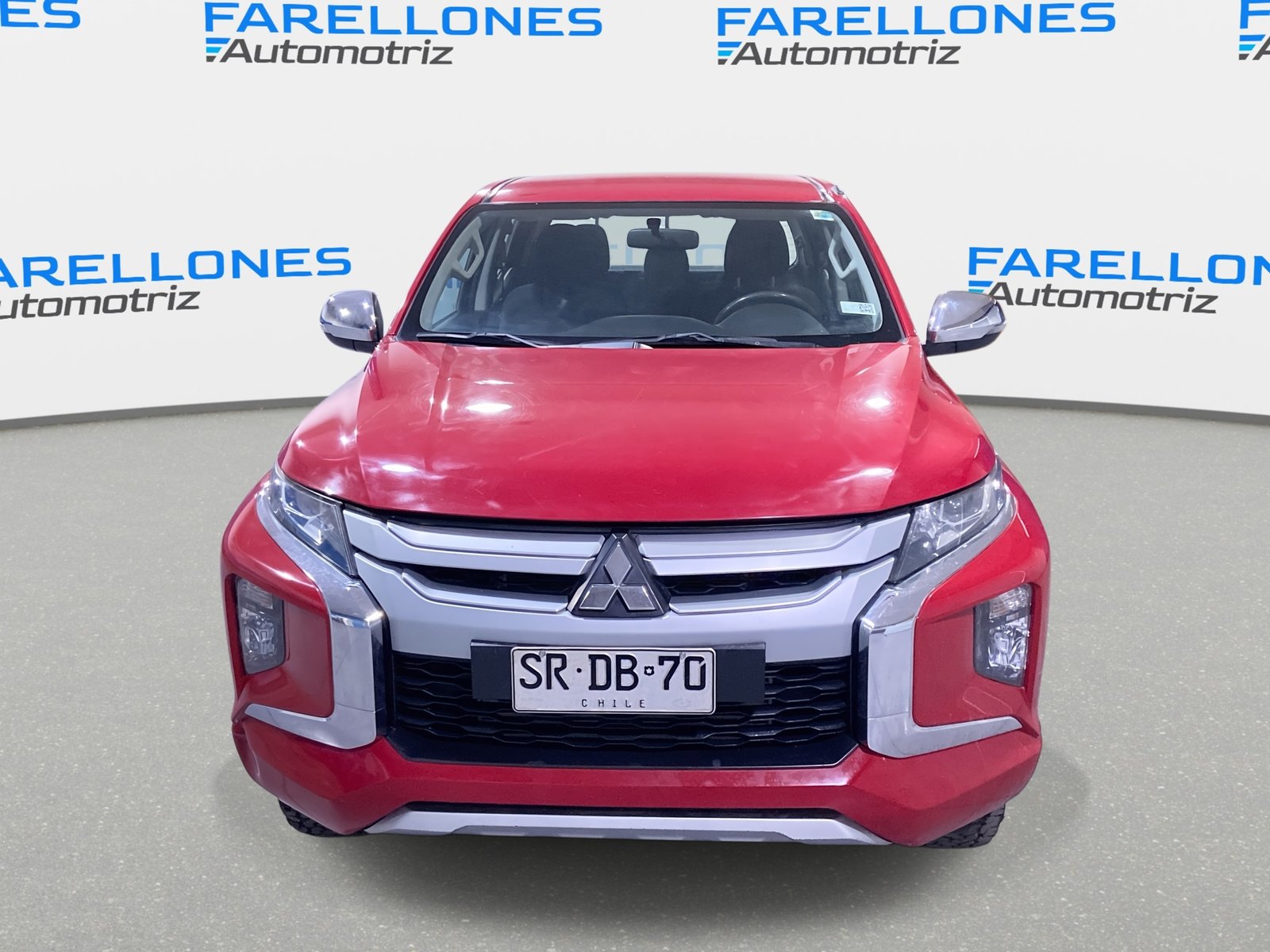 Mitsubishi Katana L-200 2.4 Mt 4x4 Dsl D/c… 2023