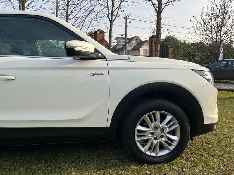 SsangYong KORANDO 1.5 2022 - Imagen 9 de 20
