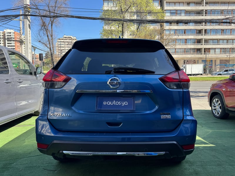 Nissan X TRAIL T32 CVT 2021 - Imagen 13 de 20