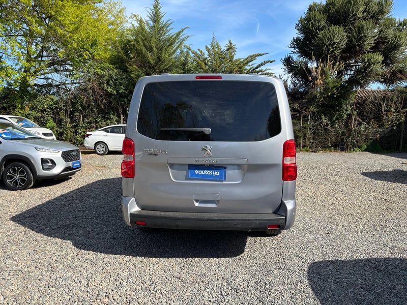 Peugeot TRAVELLER L3 BLUE HDI 180 2.0 2023 - Imagen 10 de 15