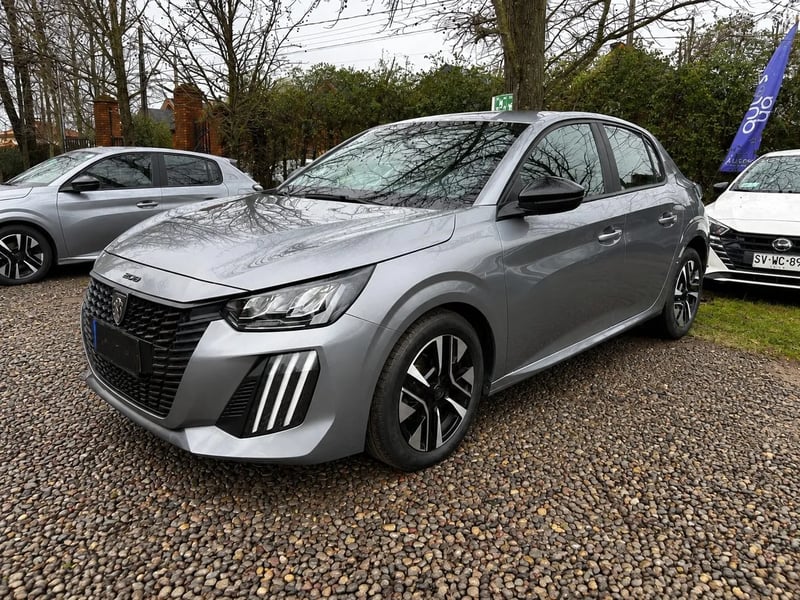 Peugeot 208 PURETECH 4X2 1.2 2024