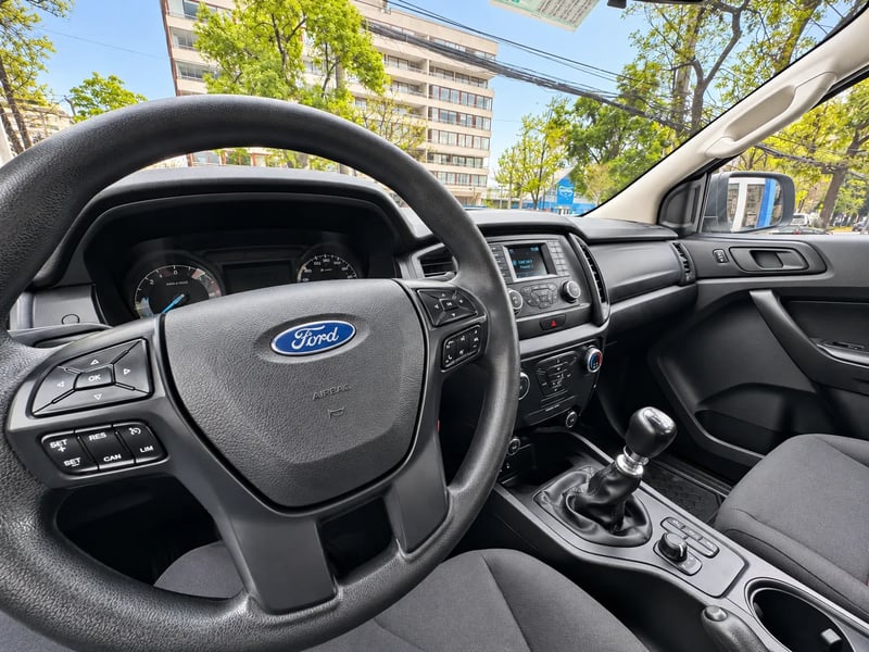 Ford RANGER XL M 4X4 2.2 2023 - Imagen 12 de 20