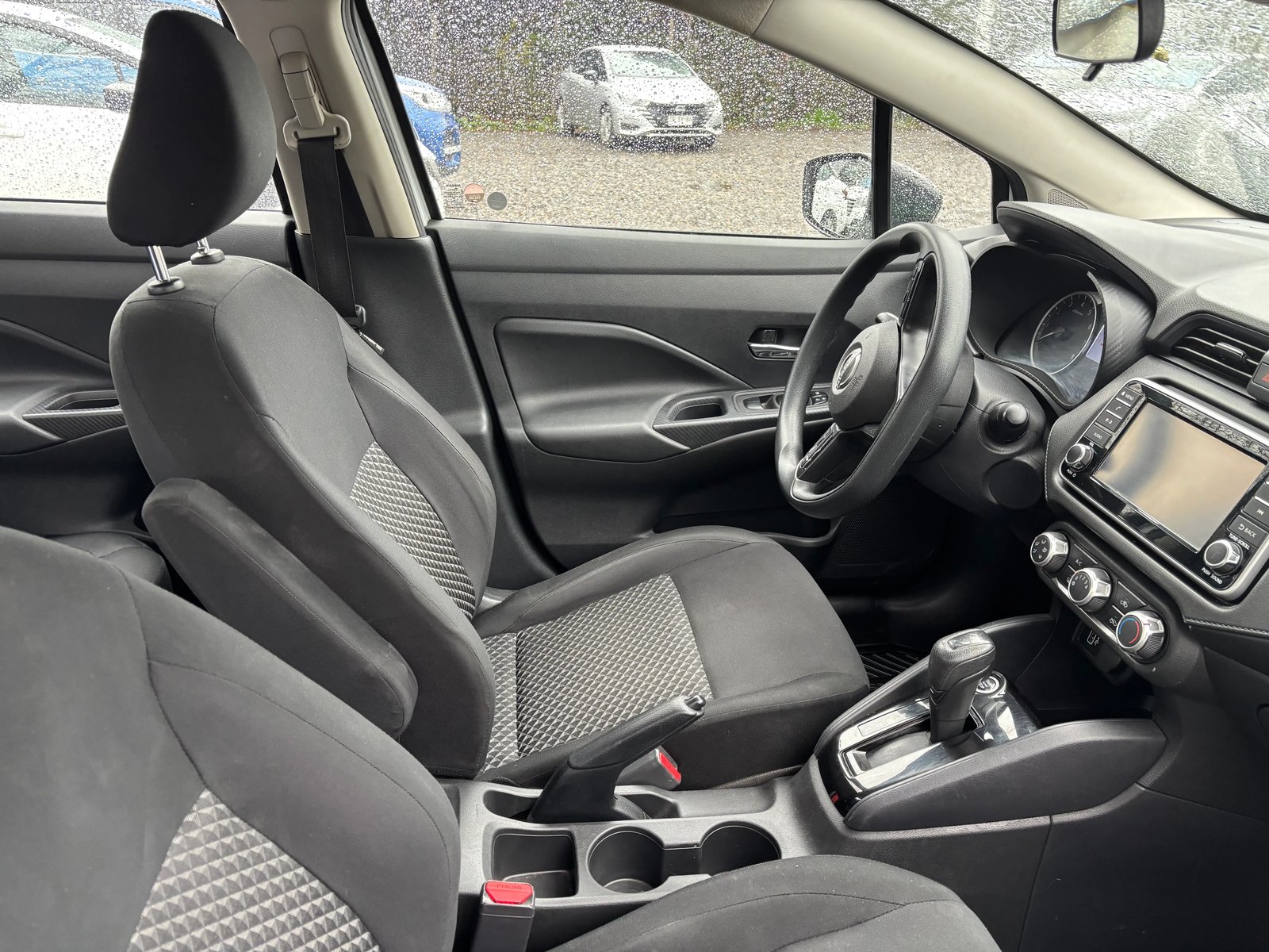 Nissan VERSA 4X2 1.6 AUT 2023 - Imagen 5 de 6