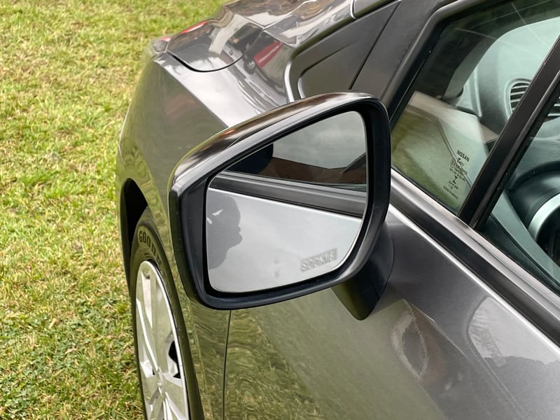 Nissan VERSA 1.6 AUT 2022 - Imagen 18 de 20