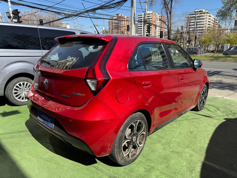 MG 3 HATCH BACK 2021 - Imagen 12 de 18