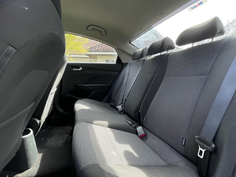 Hyundai ACCENT HCI PLUSS MT 1.4 2022 - Imagen 12 de 16