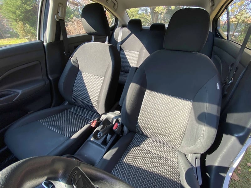 Nissan VERSA CVT 1.6 AUT 2022 - Imagen 11 de 18