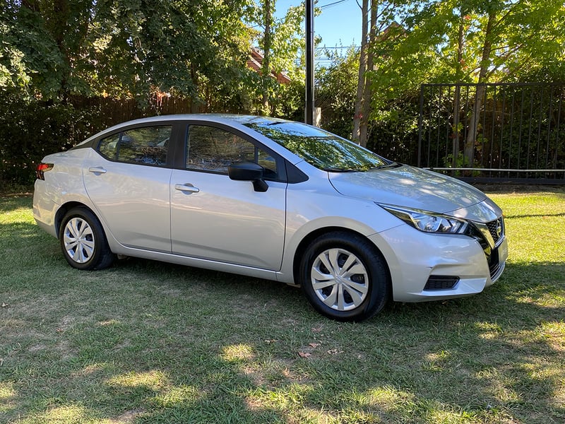 Nissan VERSA CVT 1.6 AUT 2023 - Imagen 12 de 15