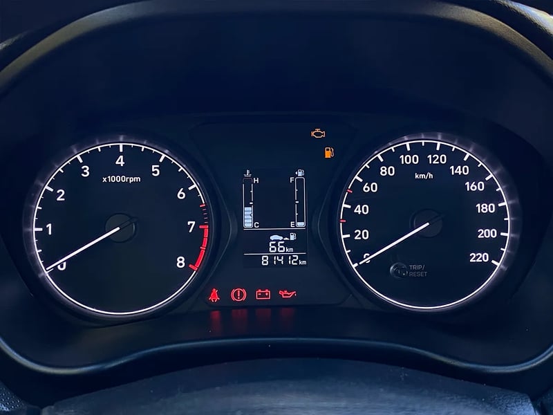 Hyundai VERNA CB 1.4 2022 - Imagen 8 de 20