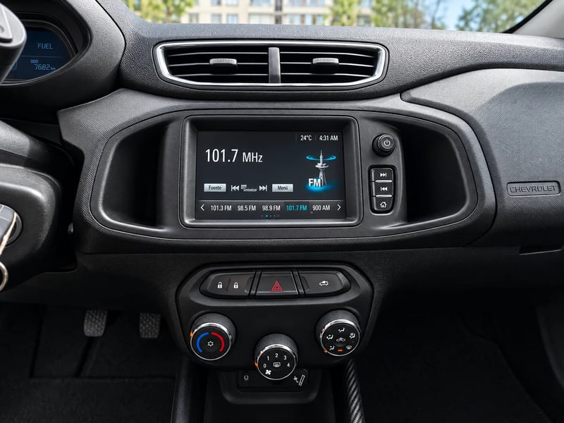 Chevrolet ONIX LTZ 1.4 2018 - Imagen 14 de 18