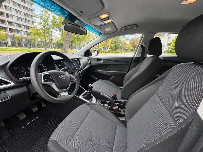 Hyundai ACCENT HCI 1.4 2021 - Imagen 3 de 20