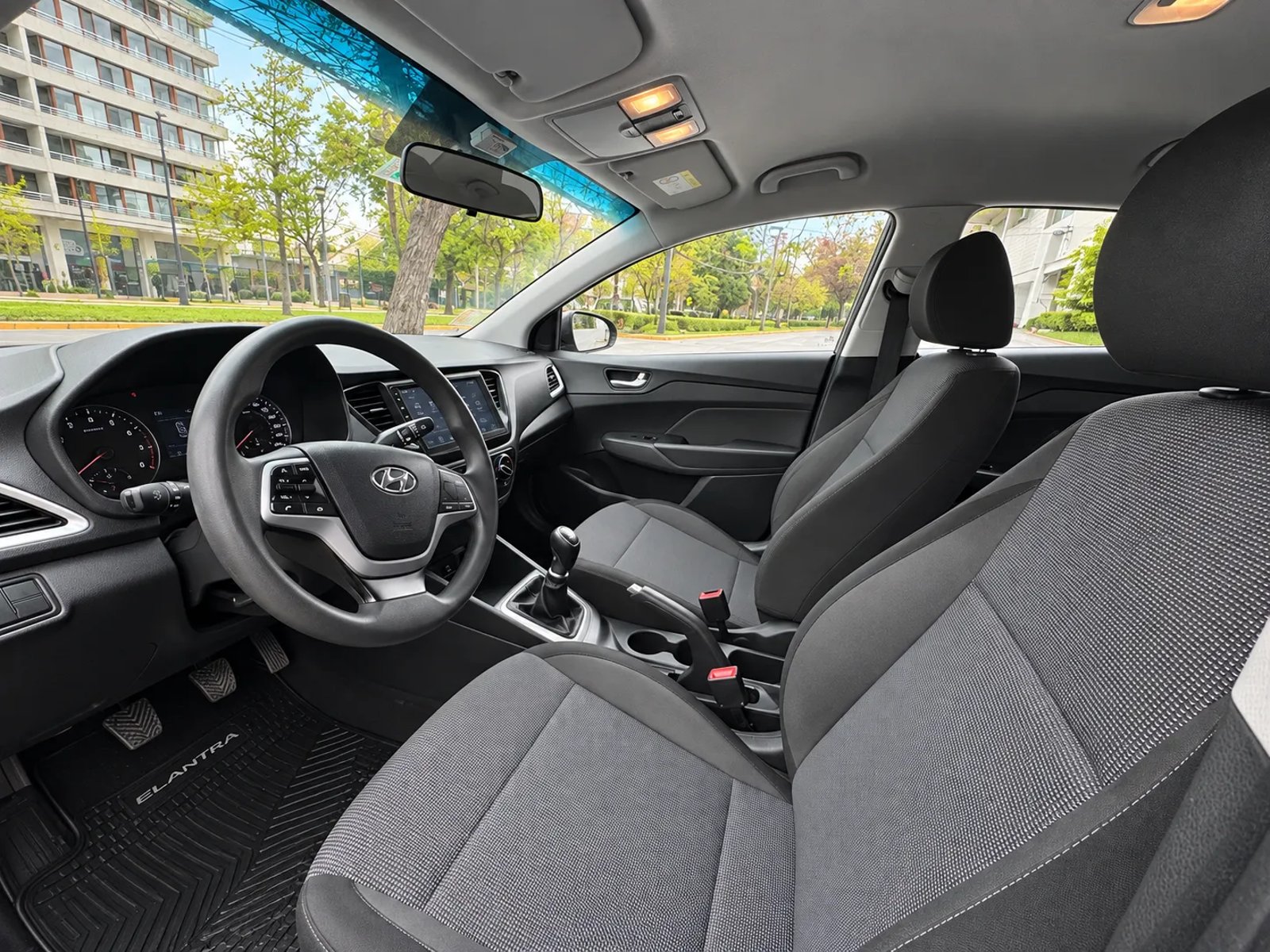 Hyundai ACCENT HCI 1.4 2021 - Foto 3 de 20
