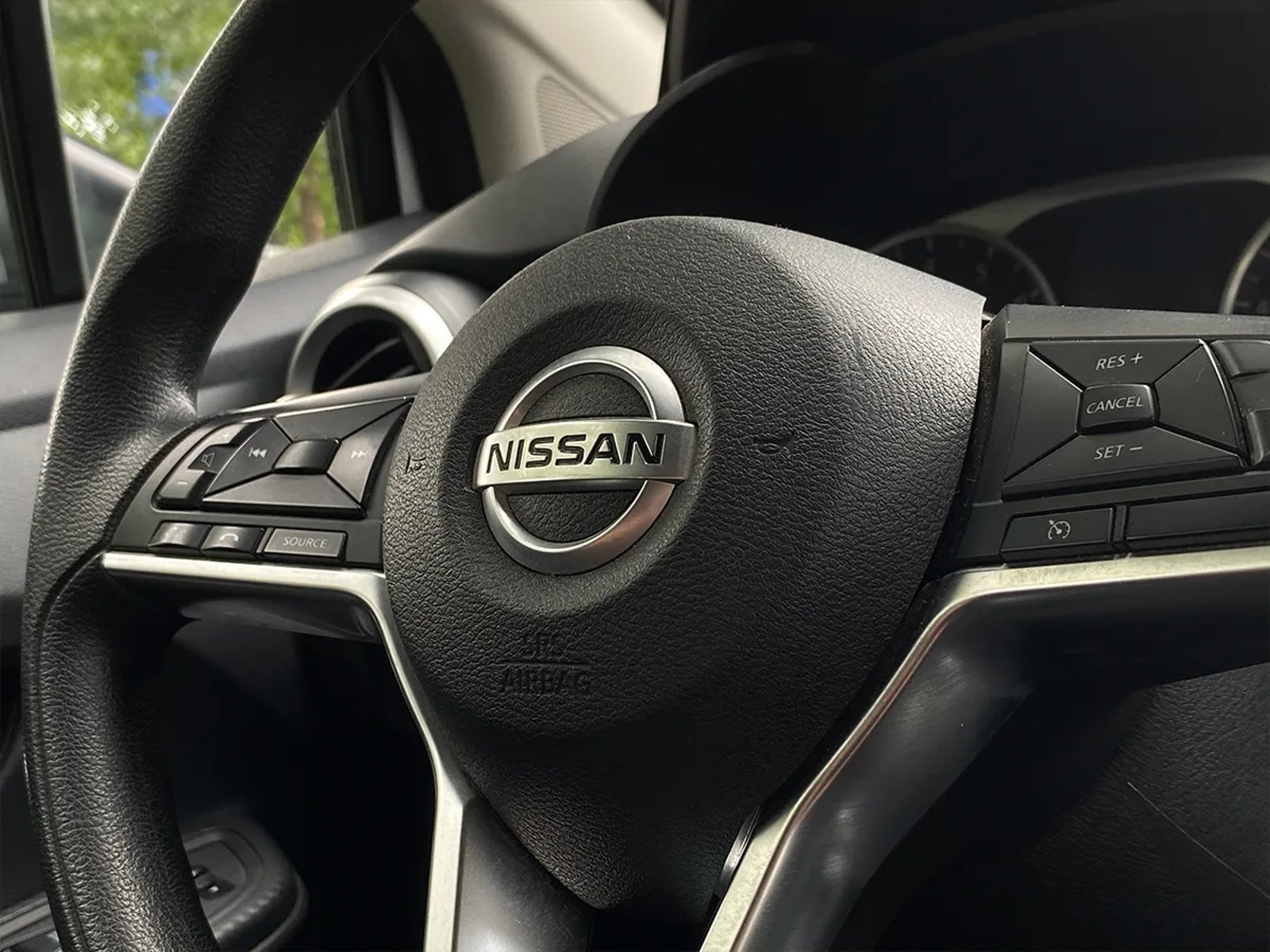 Nissan VERSA cvt 1.6 AT 2023 - Foto 3 de 18
