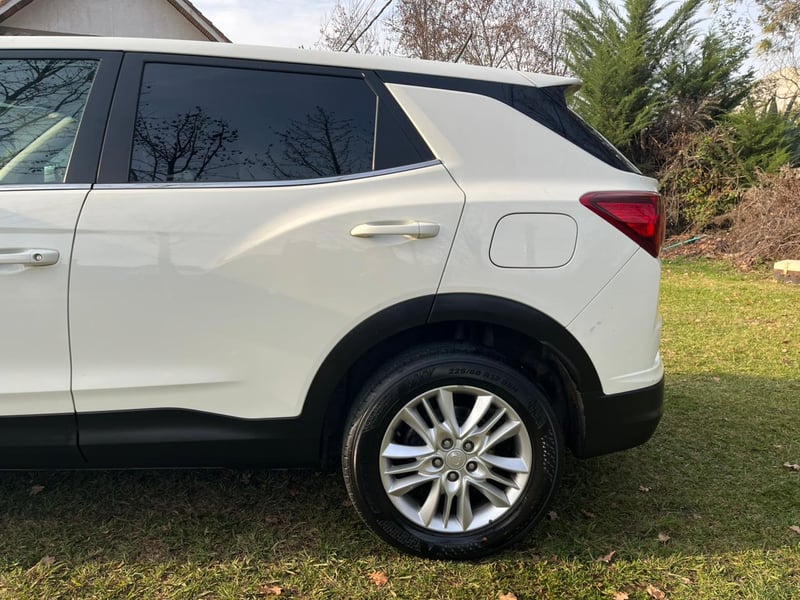 SsangYong KORANDO 1.5 2022 - Imagen 13 de 20