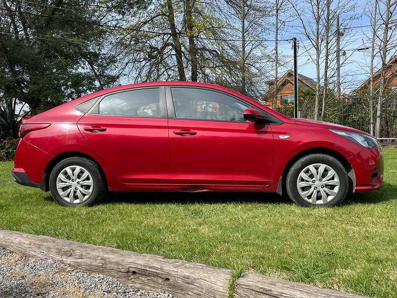 Hyundai ACCENT HCI PLUSS MT 1.4 2022 - Imagen 4 de 16