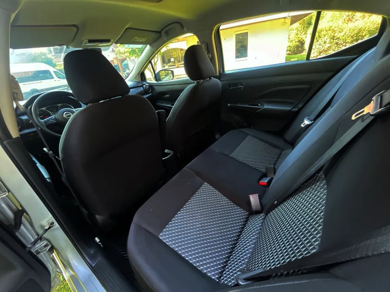 Nissan VERSA NEW SENSE CVT 2024 - Imagen 10 de 14